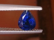 pear-shape-royal-blue-pailin-sapphire-unheated-156ct-02